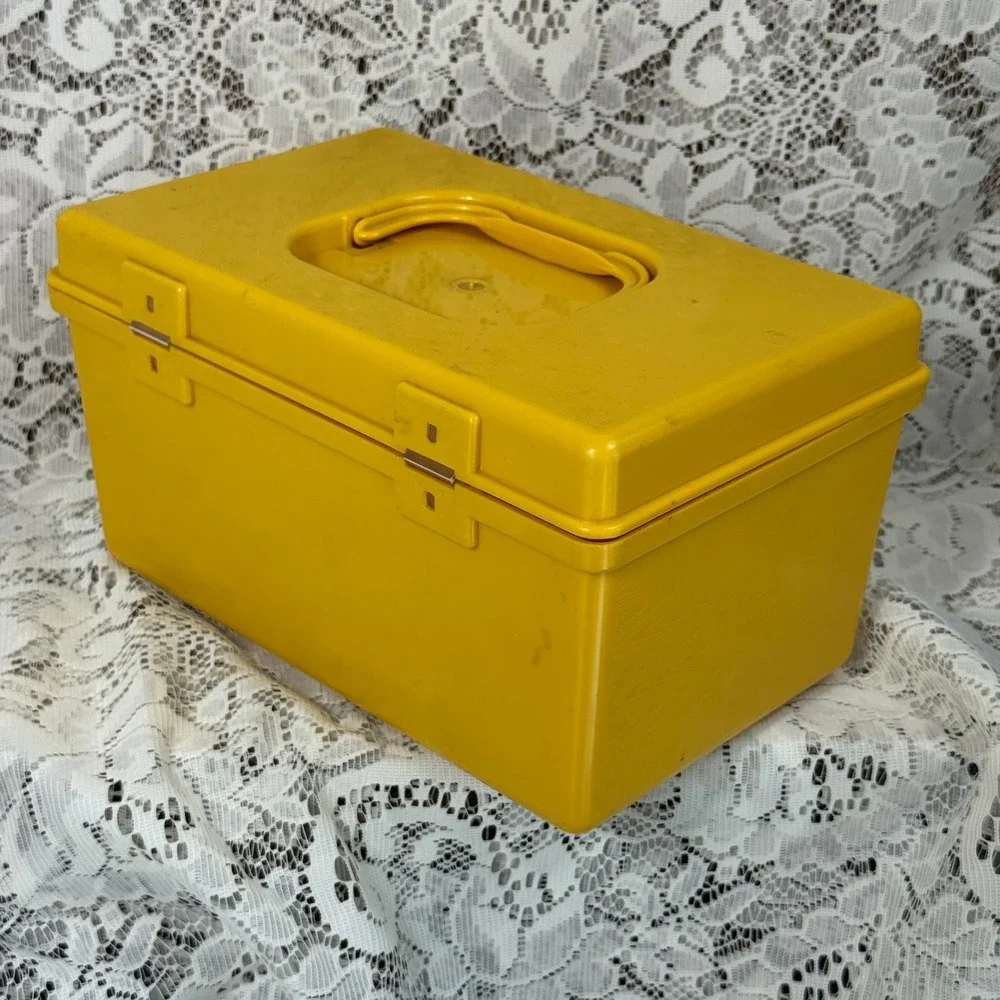 Vintage Wilson Mfg Corp Yellow Plastic Sewing Box Organizer Tray Made in USA